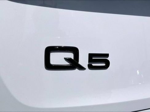 Used 2023 Audi Q5 2.0T Premium Plus w/ Premium Plus Package AWD/4WD image 24