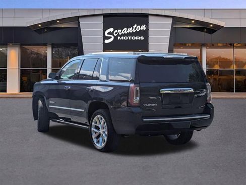 Used 2018 GMC Yukon Denali AWD/4WD image 3