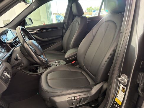 Used 2017 BMW X1 xDrive28i AWD/4WD image 5