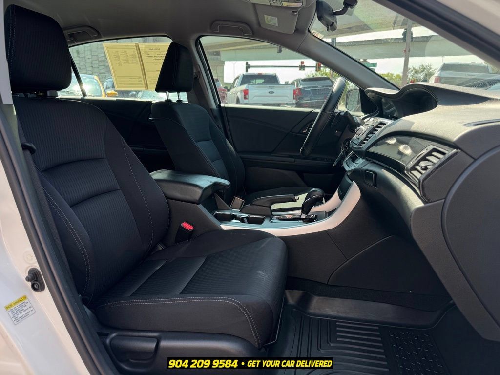 Used 2015 Honda Accord Sport image 39