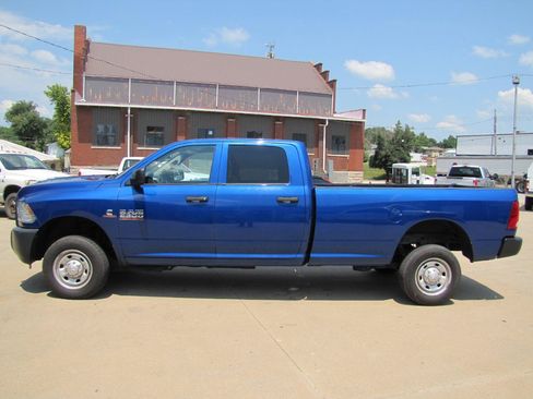 Used 2016 RAM 2500 Tradesman w/ Popular Equipment Group AWD/4WD image 2