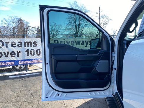Used 2024 Ford F150 Lariat image 14