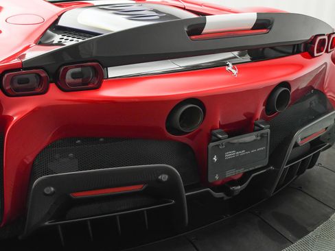 Used 2023 Ferrari SF90 Stradale AWD/4WD image 12