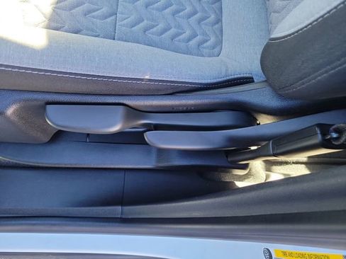 Certified 2024 Chevrolet Equinox LS w/ Driver Confidence II Package image 17