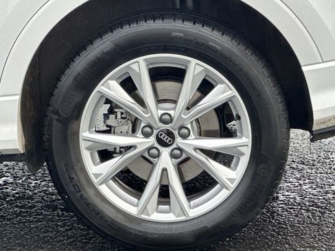 Used 2025 Audi Q3 2.0T Premium image 24