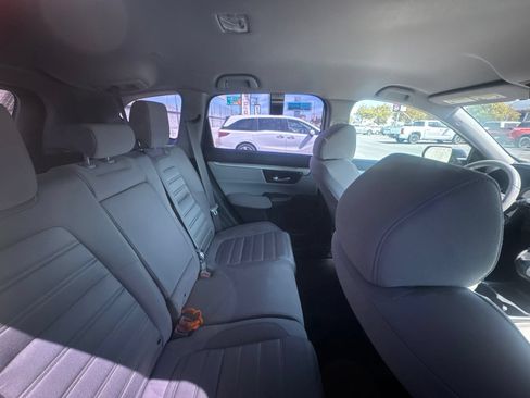 Used 2019 Honda CR-V LX image 10
