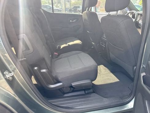 Certified 2023 Chevrolet Traverse LT FWD image 29
