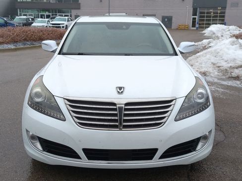 Used 2014 Hyundai Equus Signature image 3