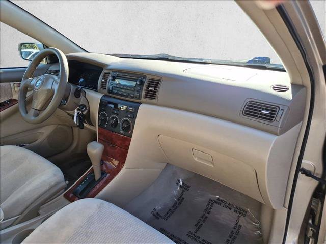 Used 2005 Toyota Corolla LE FWD image 19
