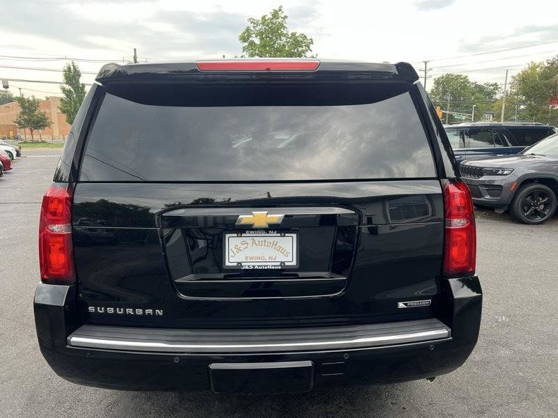 Used 2018 Chevrolet Suburban Premier AWD/4WD image 5