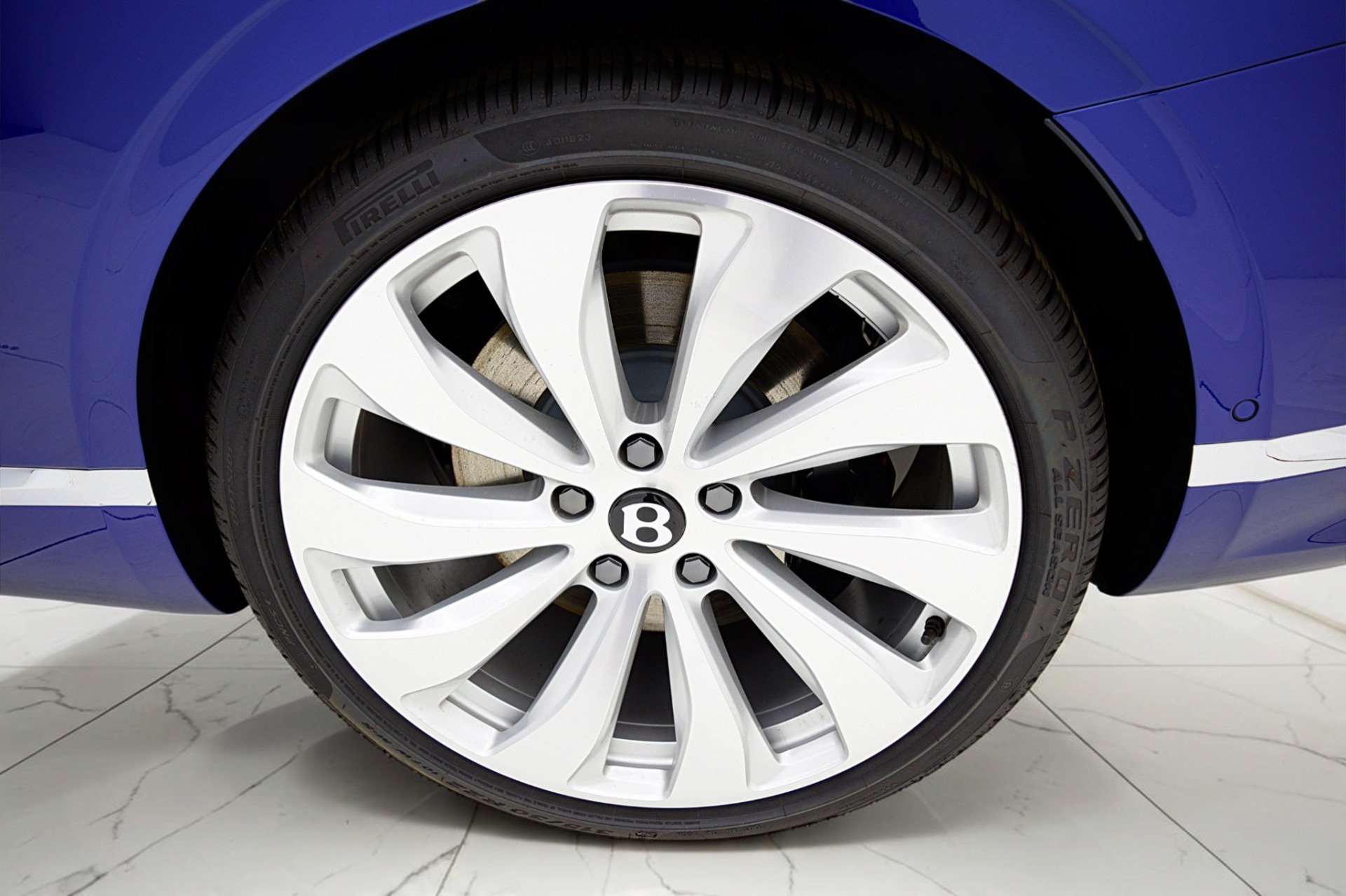 Used 2024 Bentley Continental GT AWD/4WD image 49