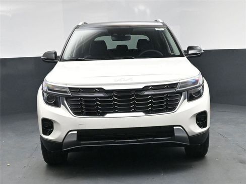 New 2026 Kia Seltos S image 11