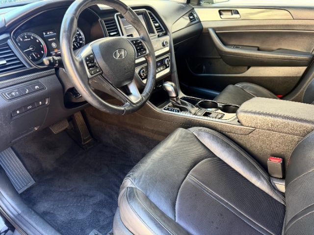 Used 2018 Hyundai Sonata Limited FWD image 12