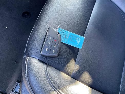 Used 2022 Chevrolet Tahoe Z71 image 19