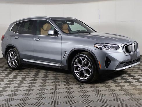 Used 2023 BMW X3 xDrive30i w/ Premium Package AWD/4WD image 2