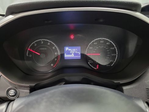 Used 2019 Subaru Crosstrek 2.0i Premium AWD/4WD image 27