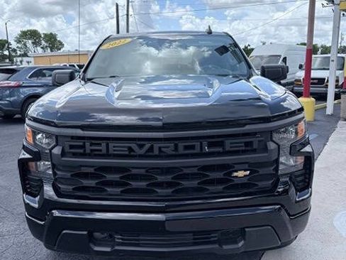 Used 2022 Chevrolet Silverado 1500 Custom RWD image 9