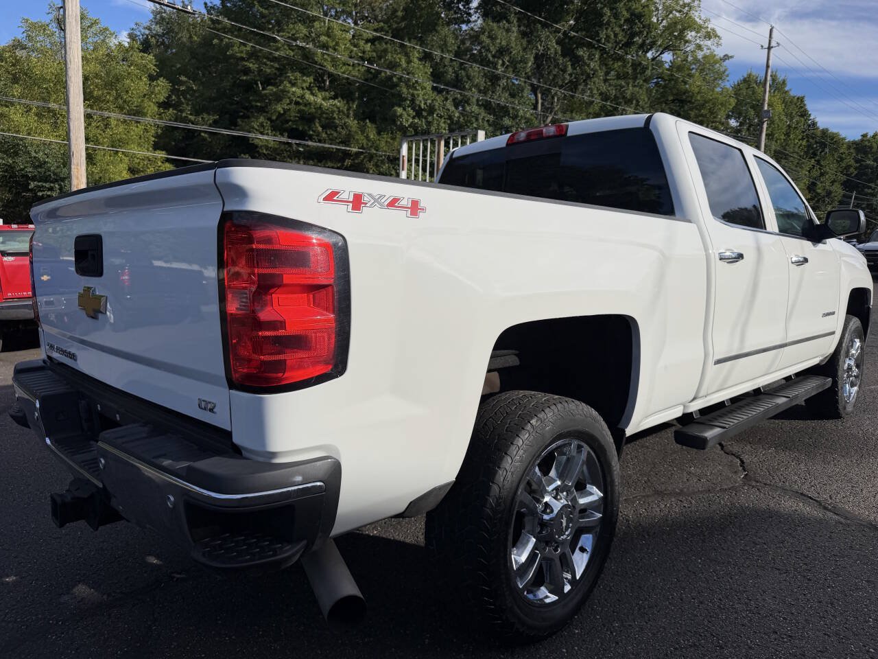 Used 2015 Chevrolet Silverado 2500 LTZ w/ Duramax Plus Package AWD/4WD image 7