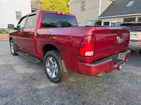 Used 2015 RAM 1500 Express image 5