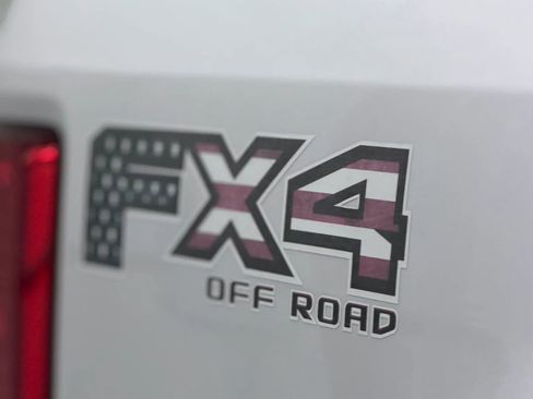 Used 2019 Ford F250 XLT AWD/4WD image 8
