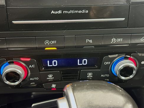 Used 2015 Audi Q5 3.0T Prestige w/ Prestige Package AWD/4WD image 23