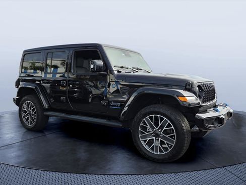 Used 2024 Jeep Wrangler High Altitude AWD/4WD image 1