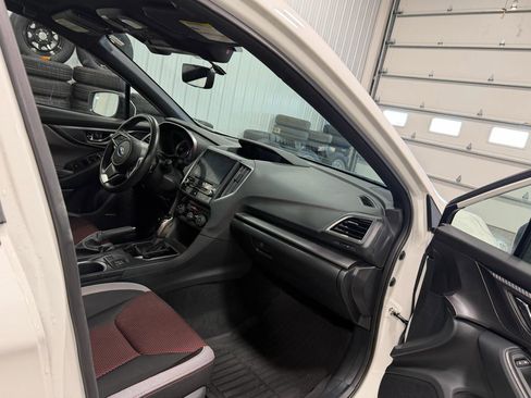 Used 2021 Subaru Impreza 2.0i Sport w/ Popular Package #3 image 29