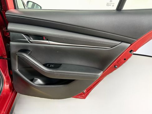 Used 2024 MAZDA MAZDA3 s FWD image 28