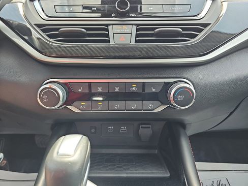 Used 2023 Nissan Altima 2.5 SR w/ SR Premium Package AWD/4WD image 26