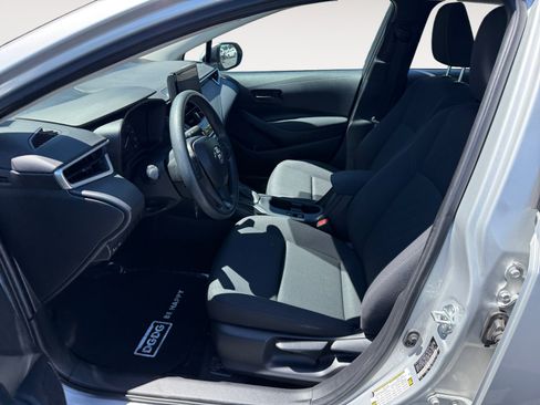 Used 2023 Toyota Corolla LE FWD image 10