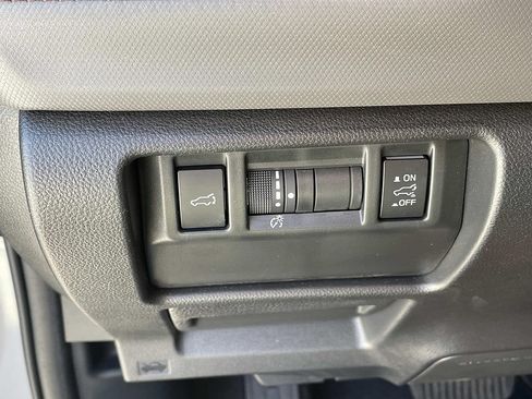 Used 2025 Subaru Forester Sport AWD/4WD image 13