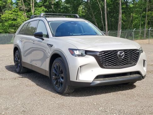 New 2026 MAZDA CX-90 Plug-In Hybrid w/Premium Sport AWD/4WD image 4