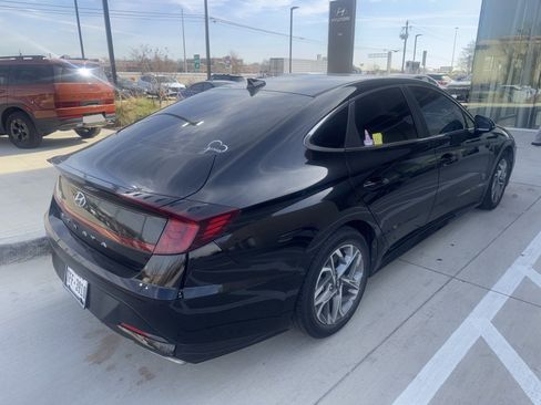 Used 2023 Hyundai Sonata SEL image 4