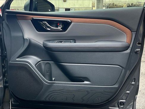 Certified 2025 Subaru Forester Sport image 14