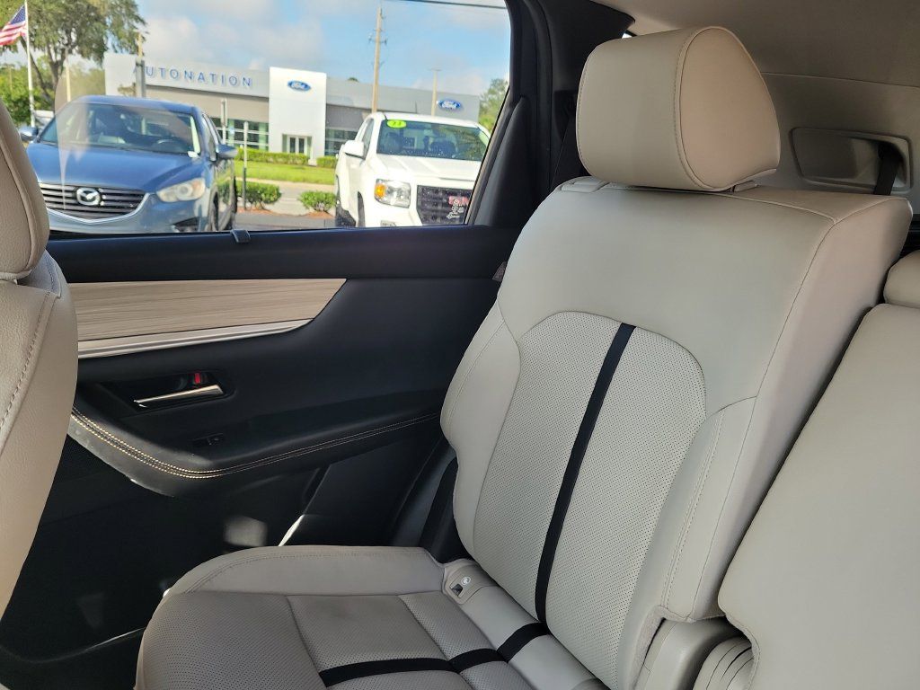 Used 2024 MAZDA CX-90 Plug-In Hybrid w/ Preferred AWD/4WD image 14