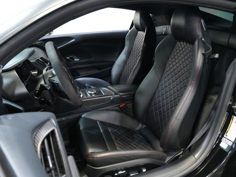 Used 2017 Audi R8 V10 plus image 27