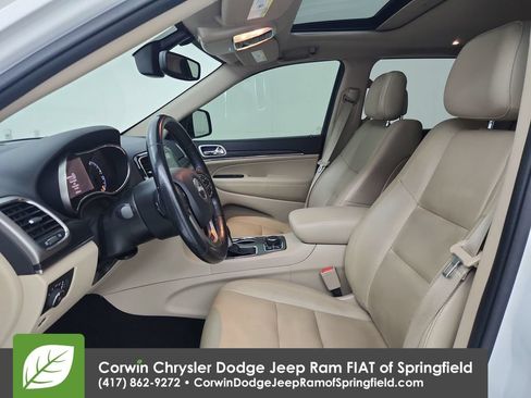 Certified 2020 Jeep Grand Cherokee Limited AWD/4WD image 18