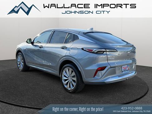 Used 2024 Buick Envista Avenir FWD image 4