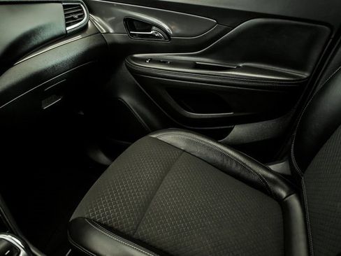 Used 2017 Buick Encore Preferred image 24