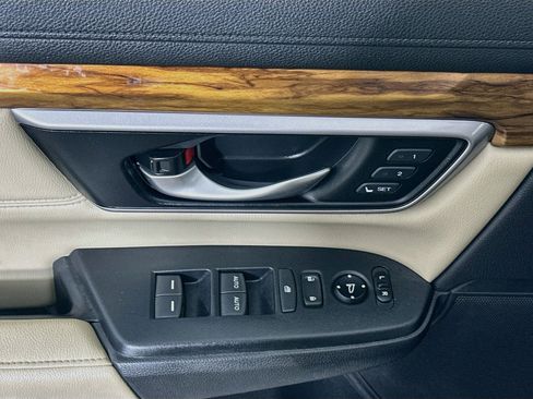 Used 2018 Honda CR-V EX-L image 15