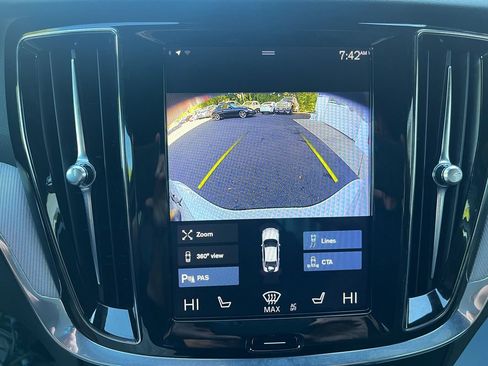 Used 2019 Volvo S60 T6 R-Design AWD/4WD image 11