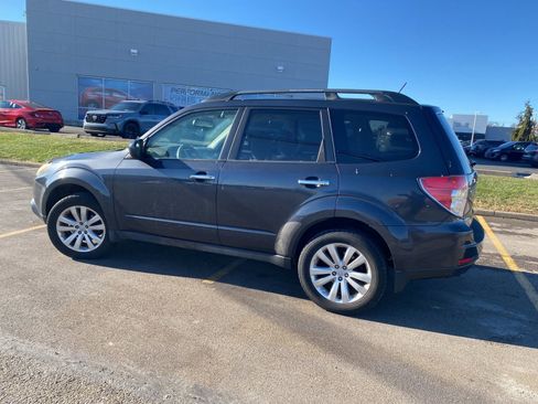 Used 2012 Subaru Forester 2.5X Premium image 6