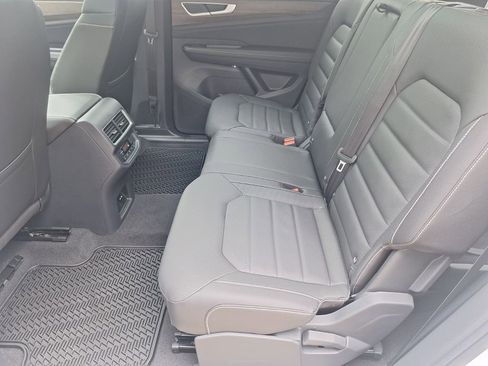 New 2025 Volkswagen Atlas SEL image 22