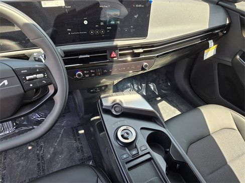New 2025 Kia EV6 Light w/ Light LR Technology Package image 18