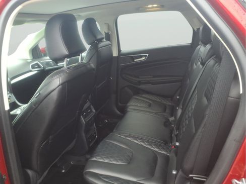Used 2024 Ford Edge Titanium w/ Equipment Group 301A image 10