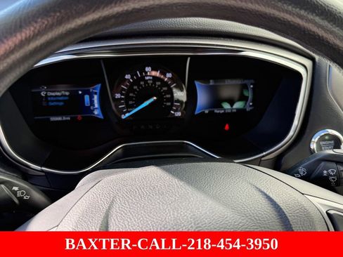 Used 2018 Ford Fusion S image 16