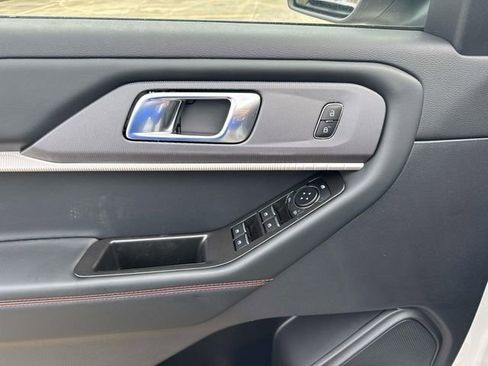 New 2026 Ford Explorer ST-Line image 22