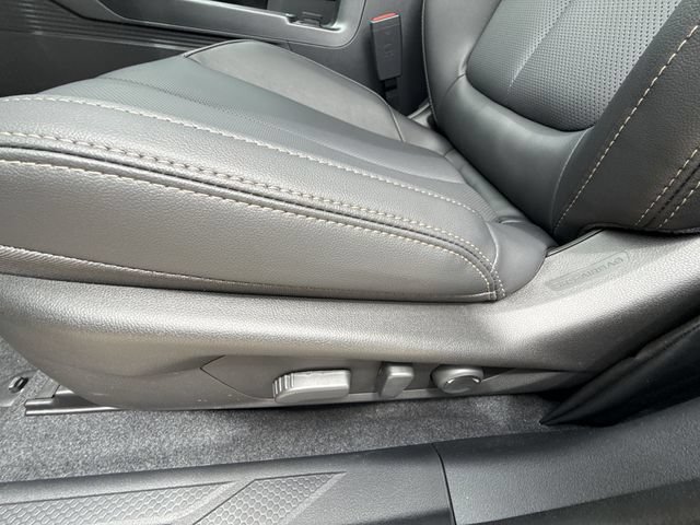 New 2026 Subaru Outback Limited AWD/4WD image 14