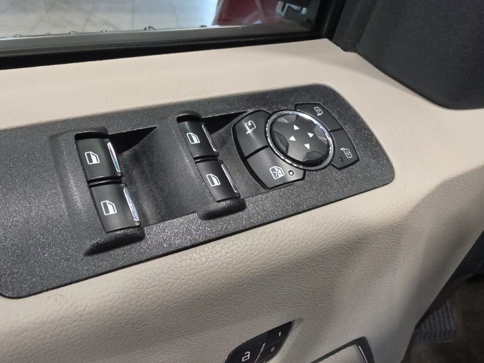 Used 2019 Ford F150 Limited AWD/4WD image 24