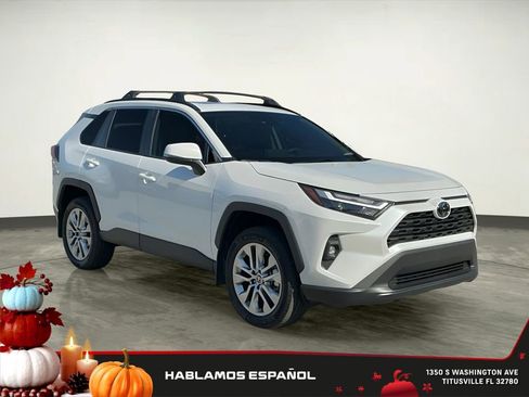 Used 2024 Toyota RAV4 XLE Premium image 12